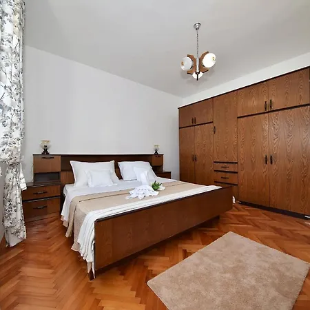 Apartment Lana Zadar